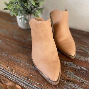 Dolce Vita Nautry Silver Tip Mules Size 8.5